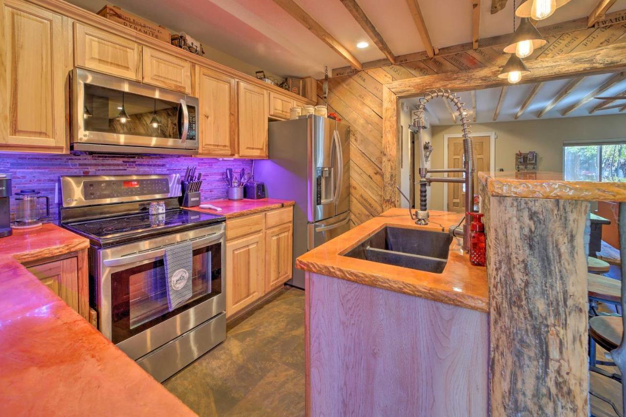 Cozy Cabin Retreat With Patio And Fenced Yard Payson Eksteriør bilde