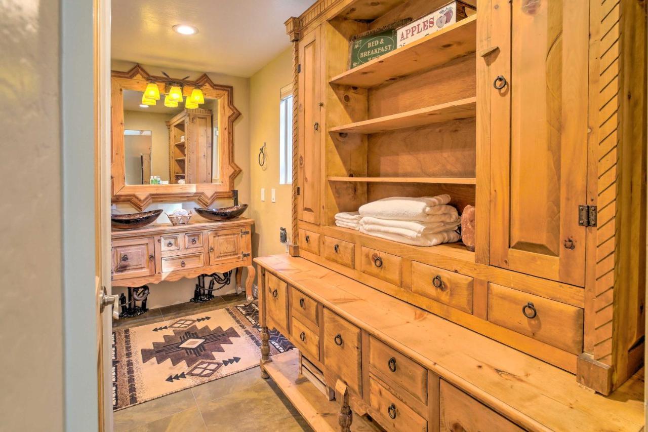 Cozy Cabin Retreat With Patio And Fenced Yard Payson Eksteriør bilde